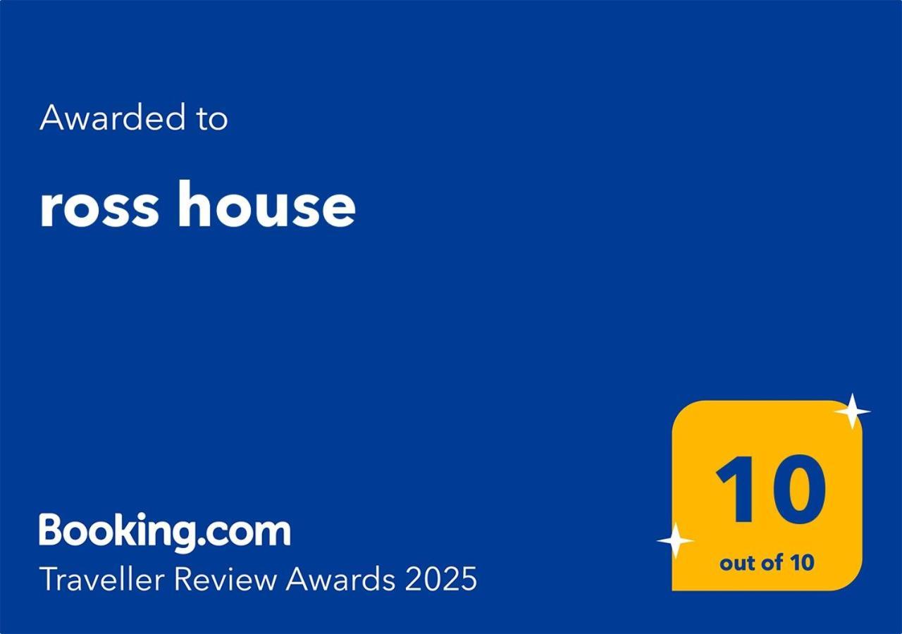 Апартаменты Ross House Фьюмичино Экстерьер фото